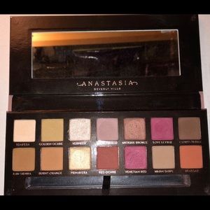 Anastasia Beverly Hills Modern Renaissance Pallete